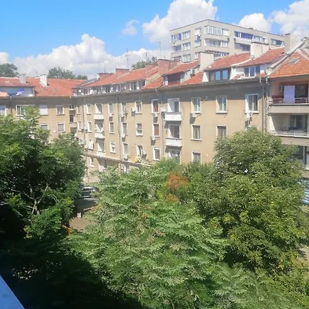 Апартамент Вангелов Център Apartmán *